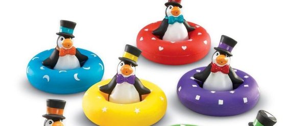 cropped-color-play-penguins.jpg